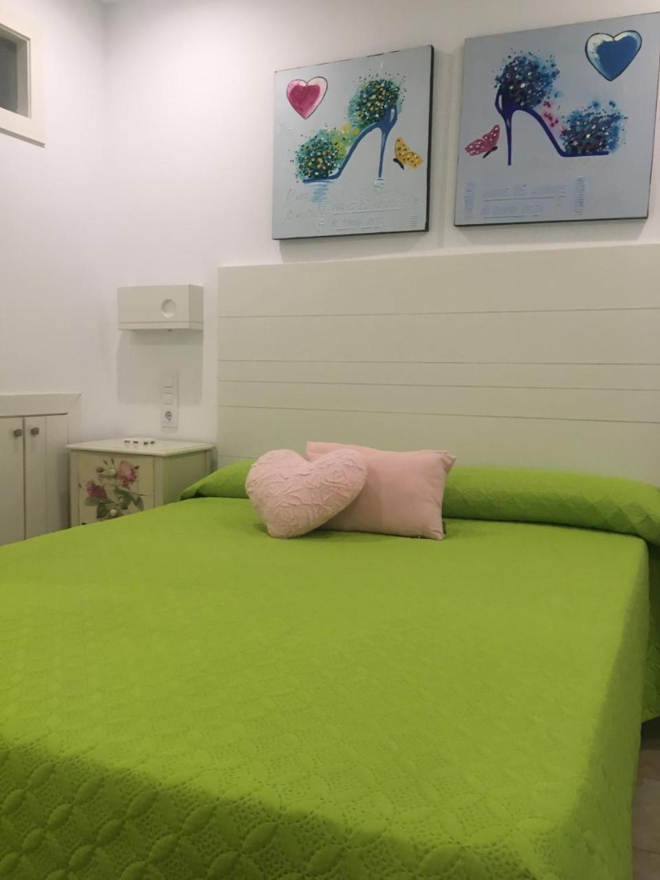 Hostal Mi Campana Denia Exterior photo